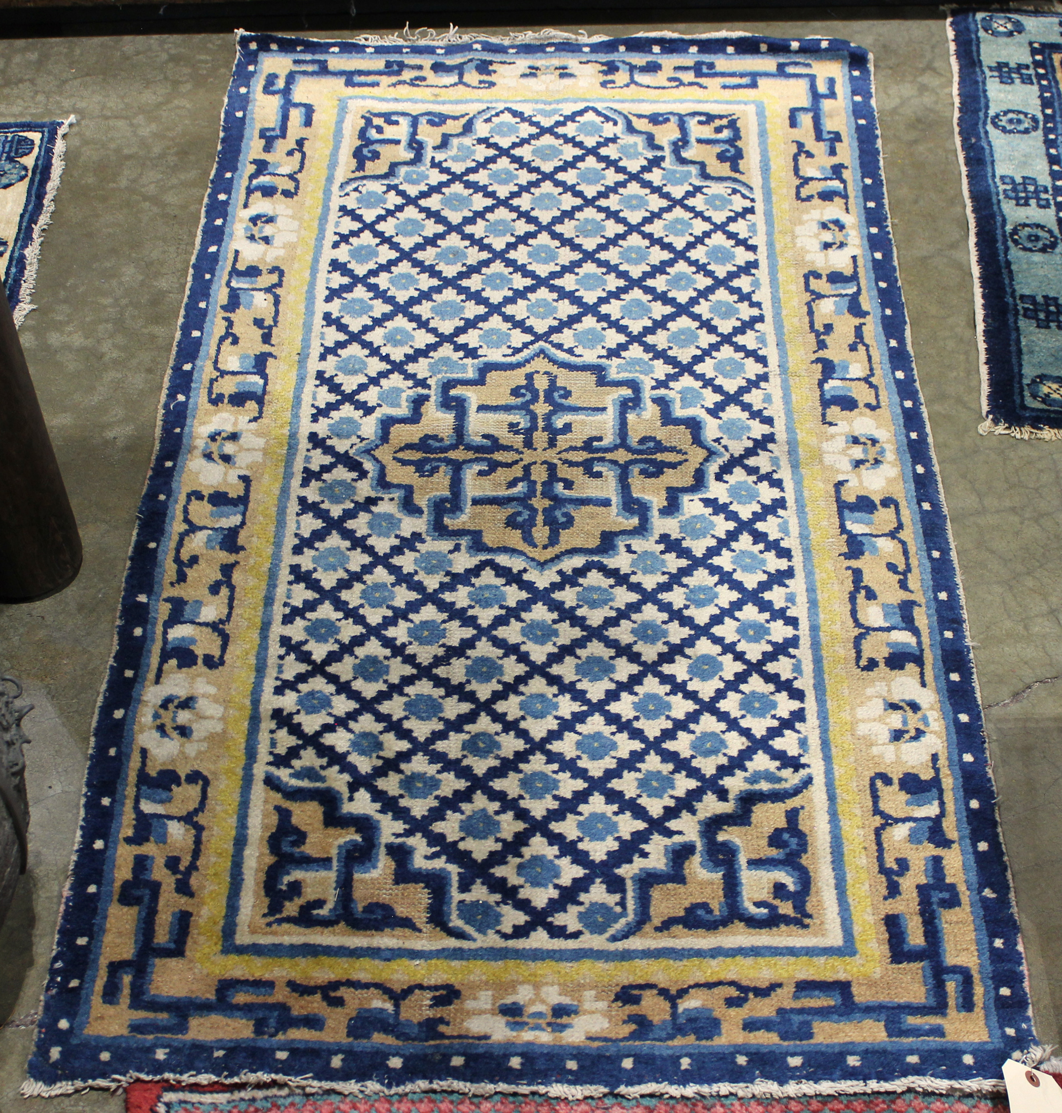 Chinese Baotou blue and white rug