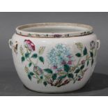 Chinese Famille Rose porcelain pot