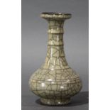 Chinese Guan style crackle glaze vase