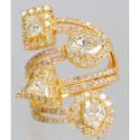 Diamond, 18k yellow gold ring