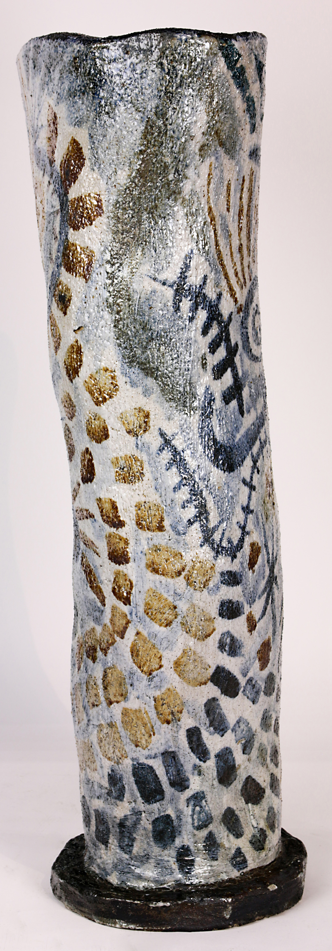 A Monumental Henry Takemoto (1930-2015) stoneware vase - Image 2 of 3