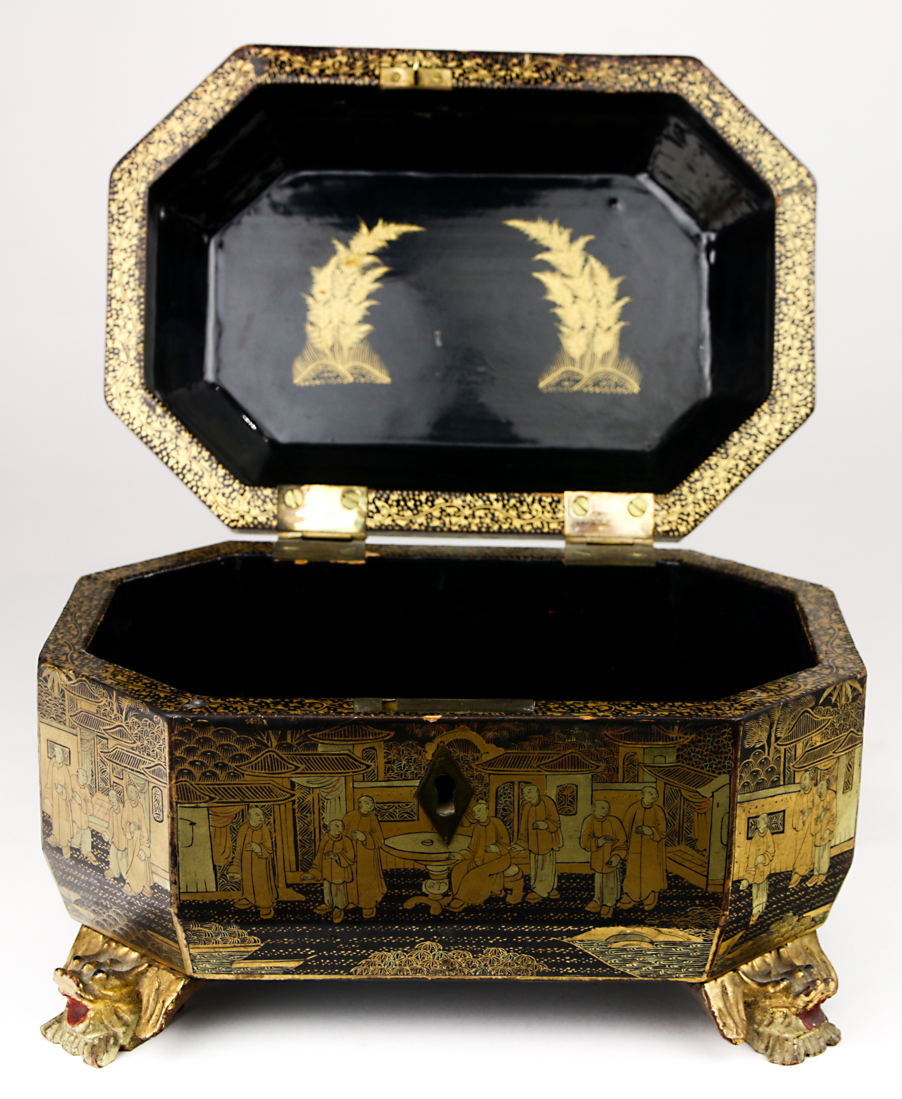 A Japanned jewelery casket - Image 2 of 3