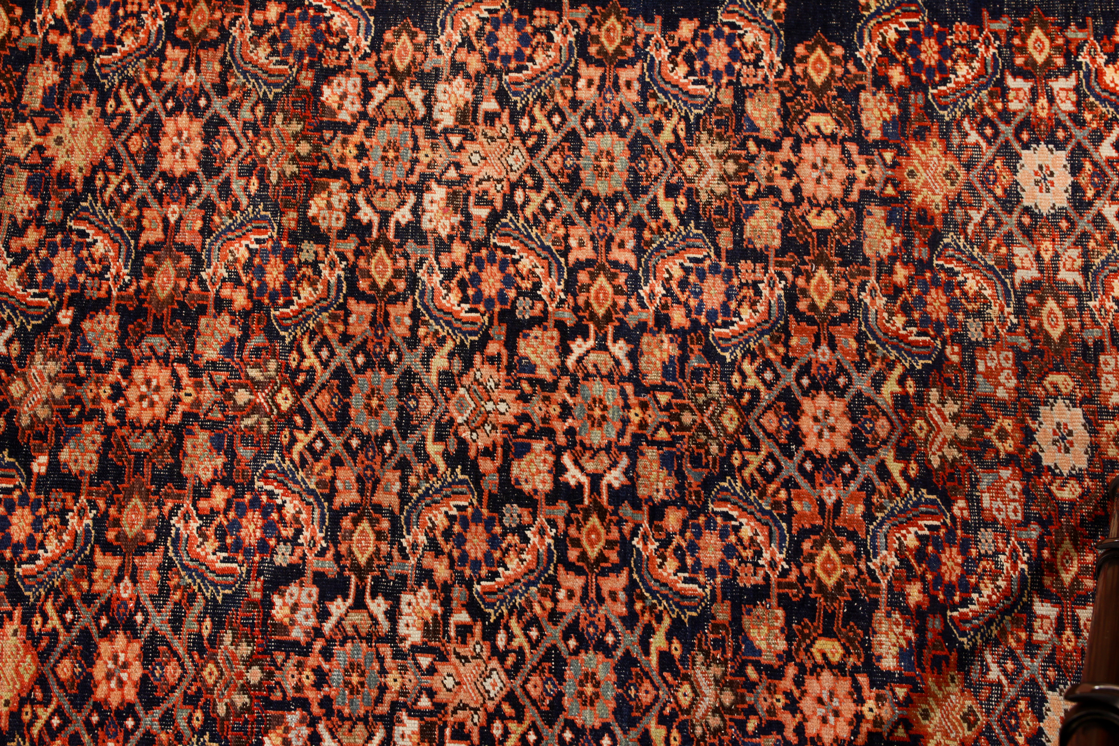 An antique Persian Malayer carpet - Image 2 of 3