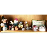 One shelf of ceramic tablewares