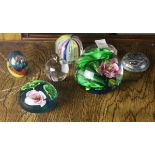 (lot of 7) Paperweight group