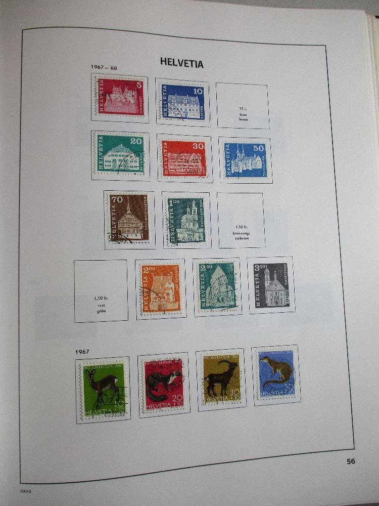 8 Albums of commemorative stamps - Image 6 of 10