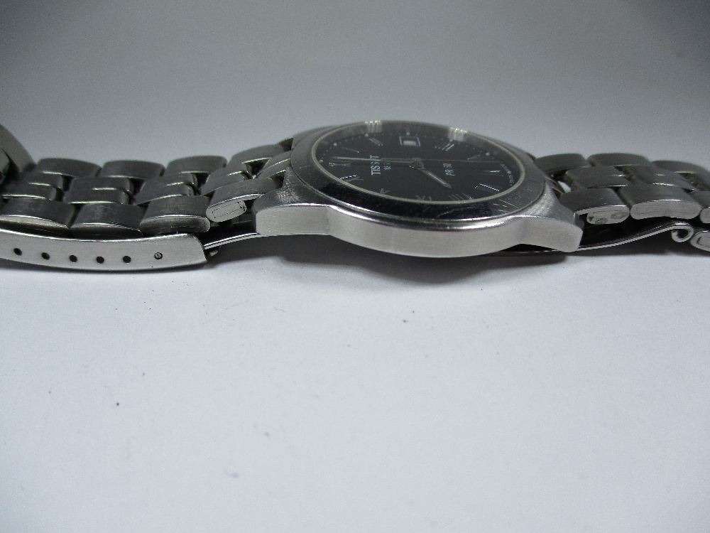 A vintage gents Tissot watch - Image 8 of 10