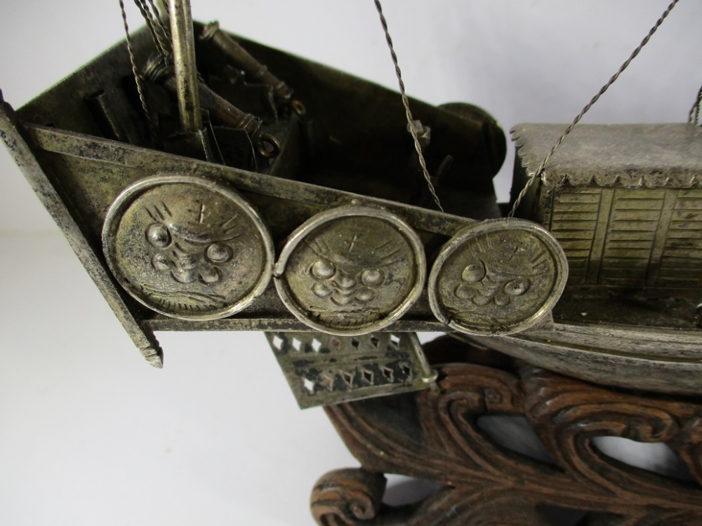 A Chinese white metal model Junk - Image 2 of 9
