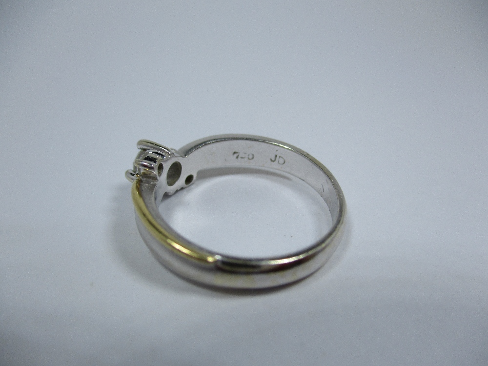 An 18ct bi-colour gold and diamond ring, approx finger size J 1/2 - Image 3 of 5