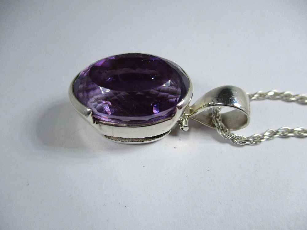 A pair of 585 gold and amethyst earrings and a silver necklace with a large amethyst pendant - Image 8 of 11