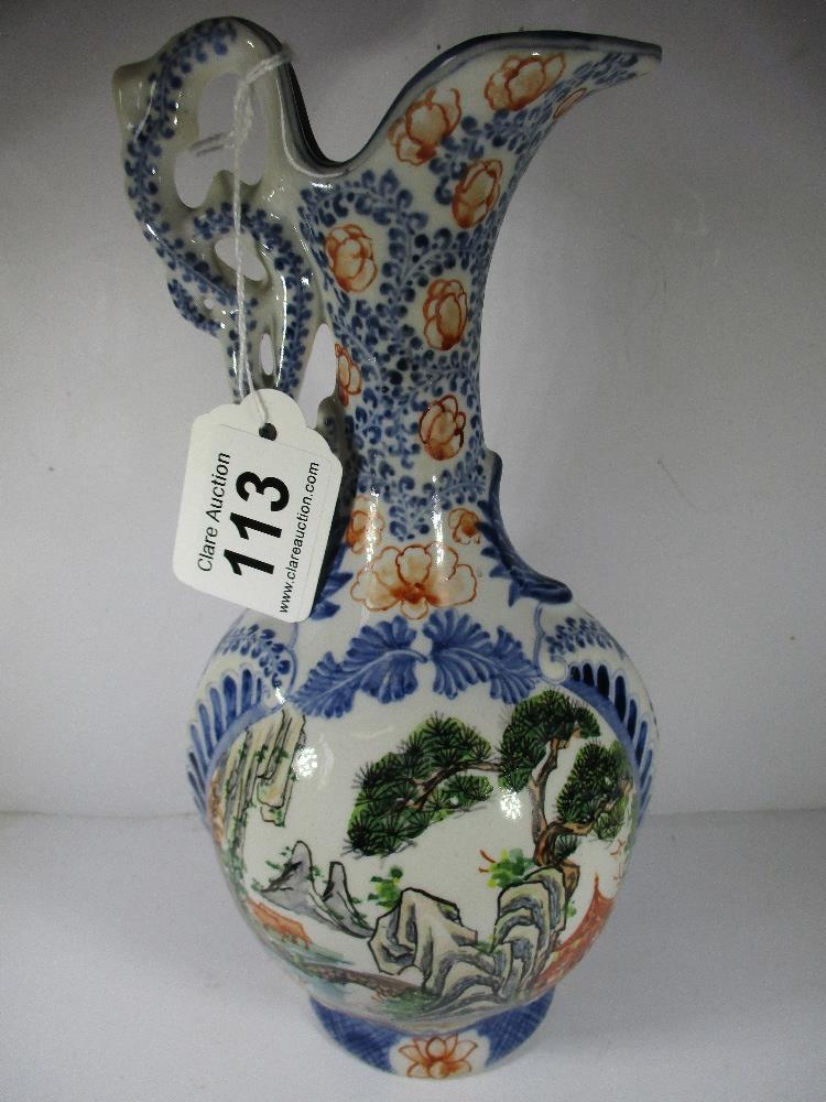 A Japanese hand-painted polychrome decorated sake jug - Image 10 of 10