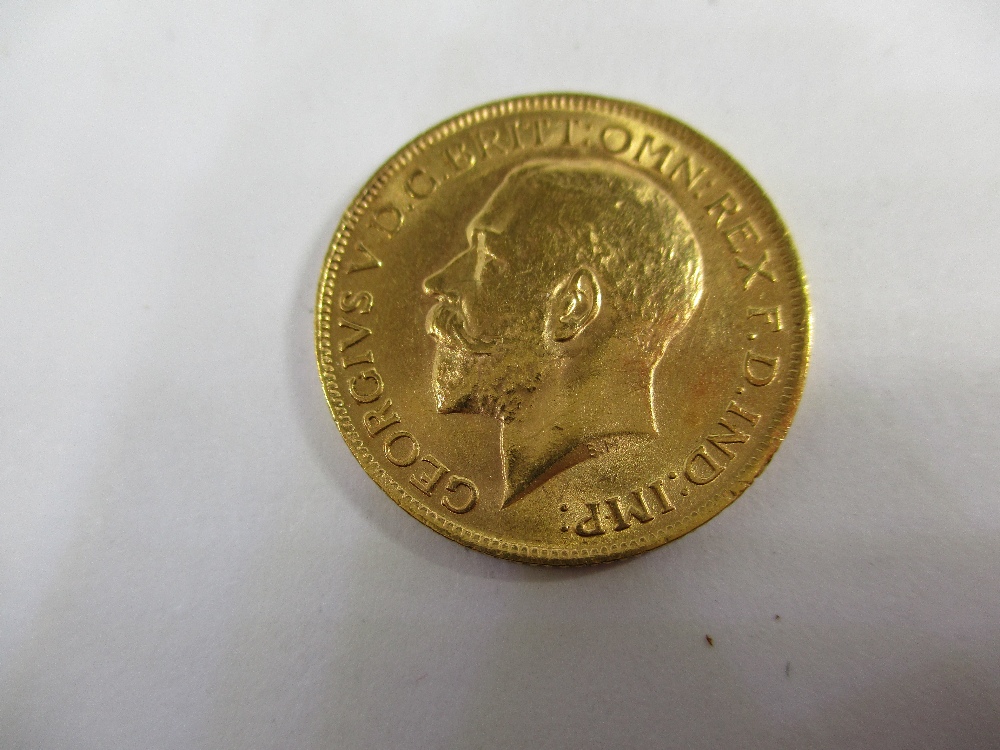 A 1912 George V gold full sovereign - Image 2 of 7