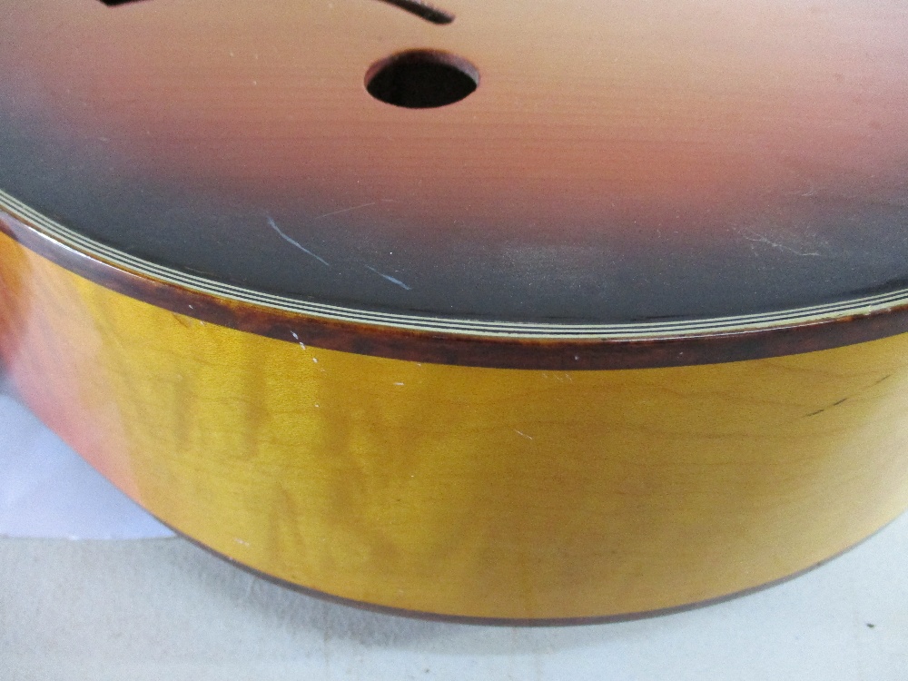 A vintage Kardan No 100 acoustic guitar - Image 8 of 15