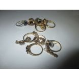 A quantity of gold and other costume jewellery, approx gold weight 12g