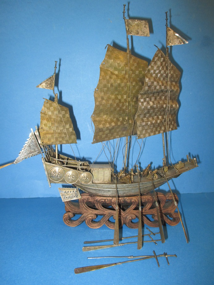 A Chinese white metal model Junk