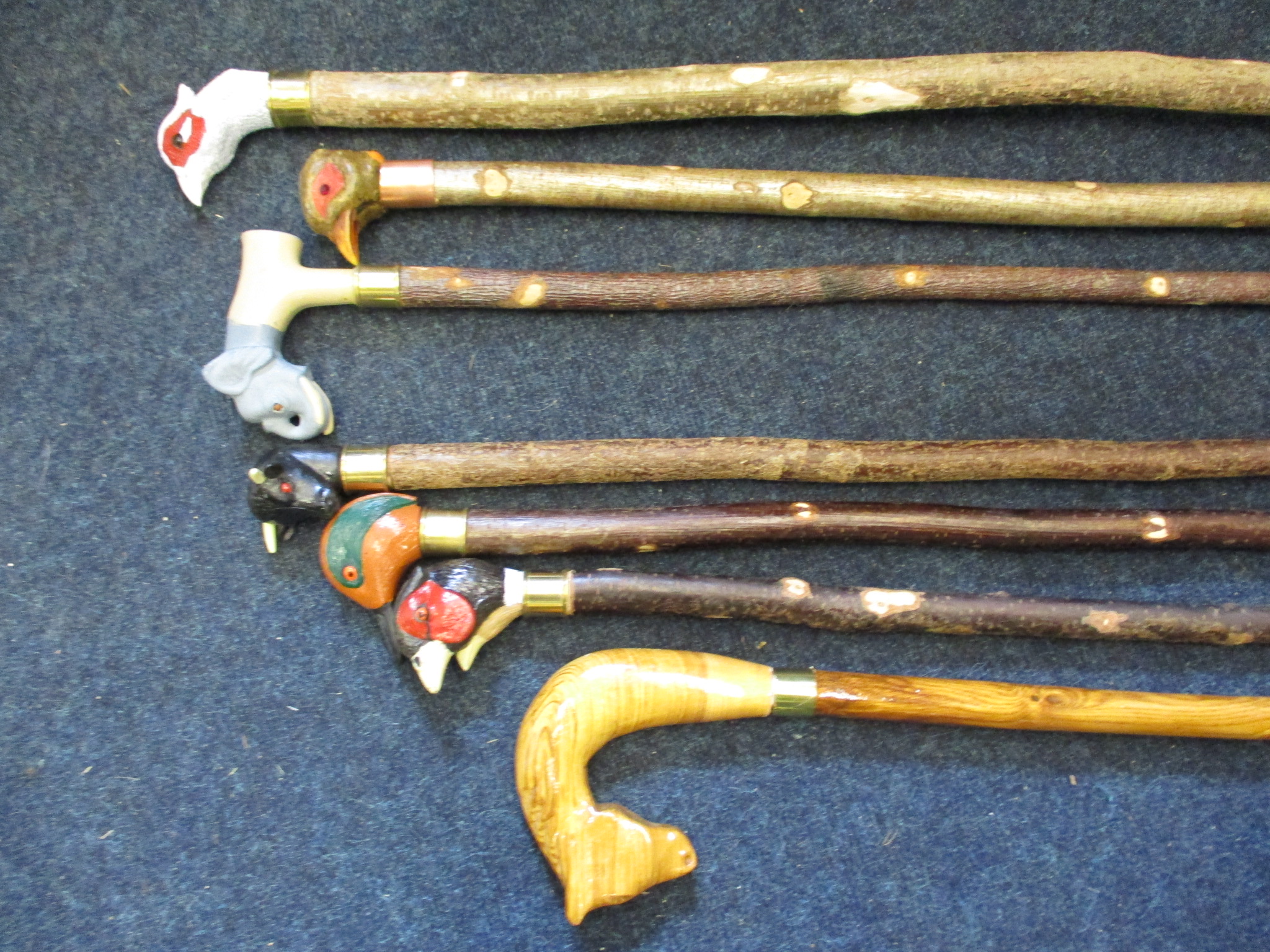 A quantity of modern hand-carved walking sticks - Image 2 of 6