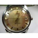 A vintage gents Omega Constellation wristwatch with date dial.