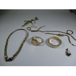 A quantity of 9ct gold and yellow metal items , approx. weight 18.5g