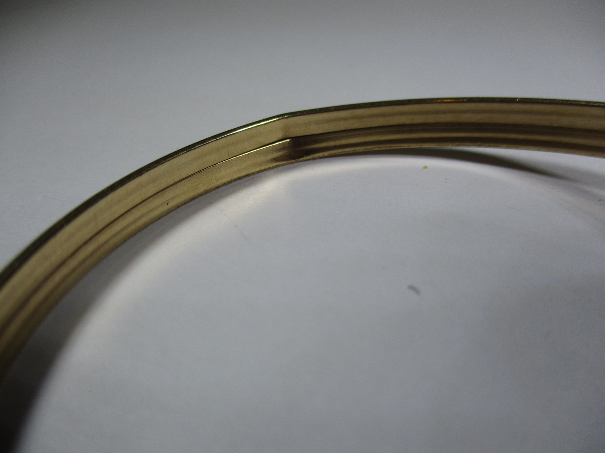 A gold torque type bangle and another yellow metal example - Image 9 of 9