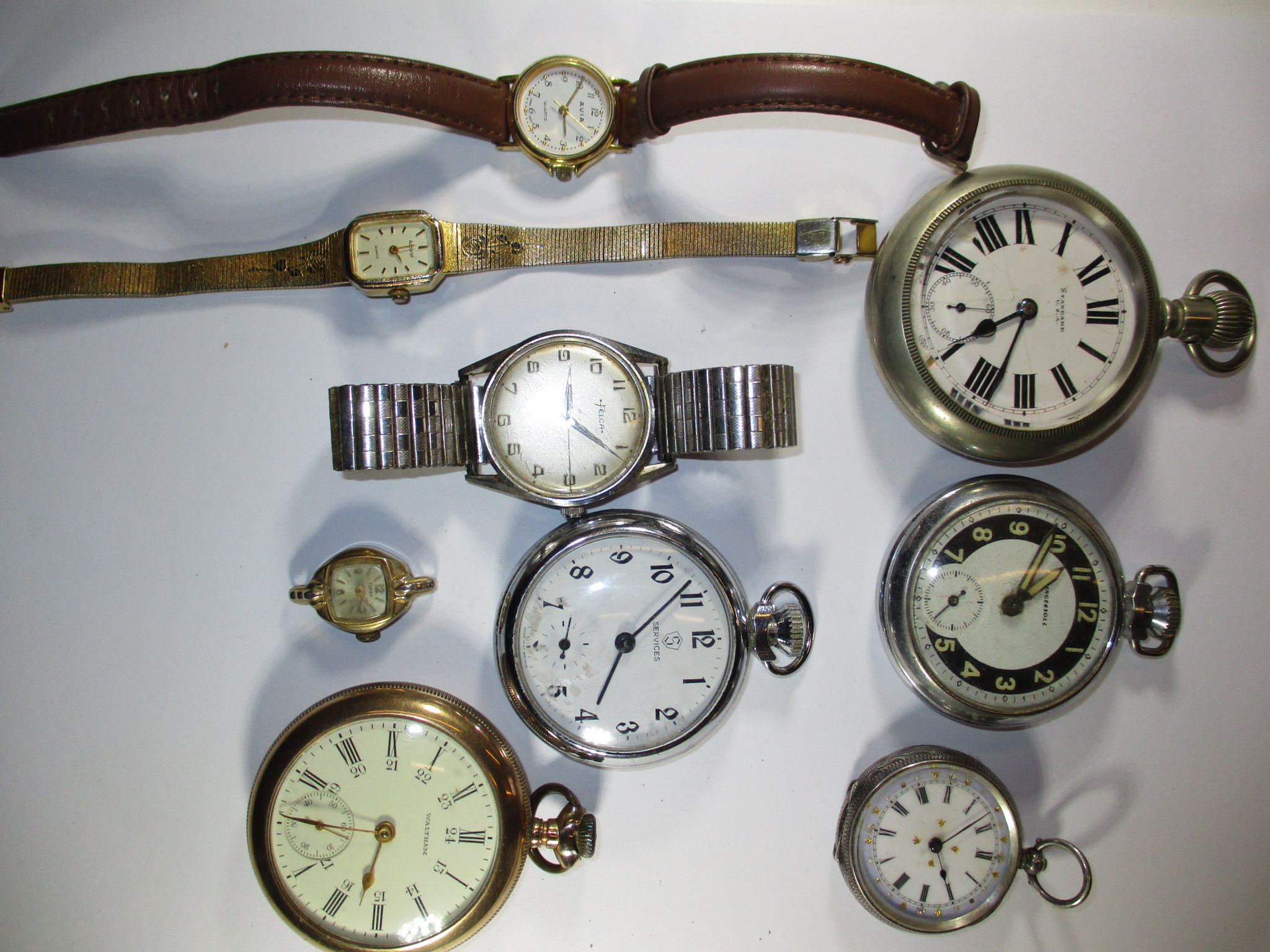 An assortment of vintage wrist and pocket watches - Image 2 of 7