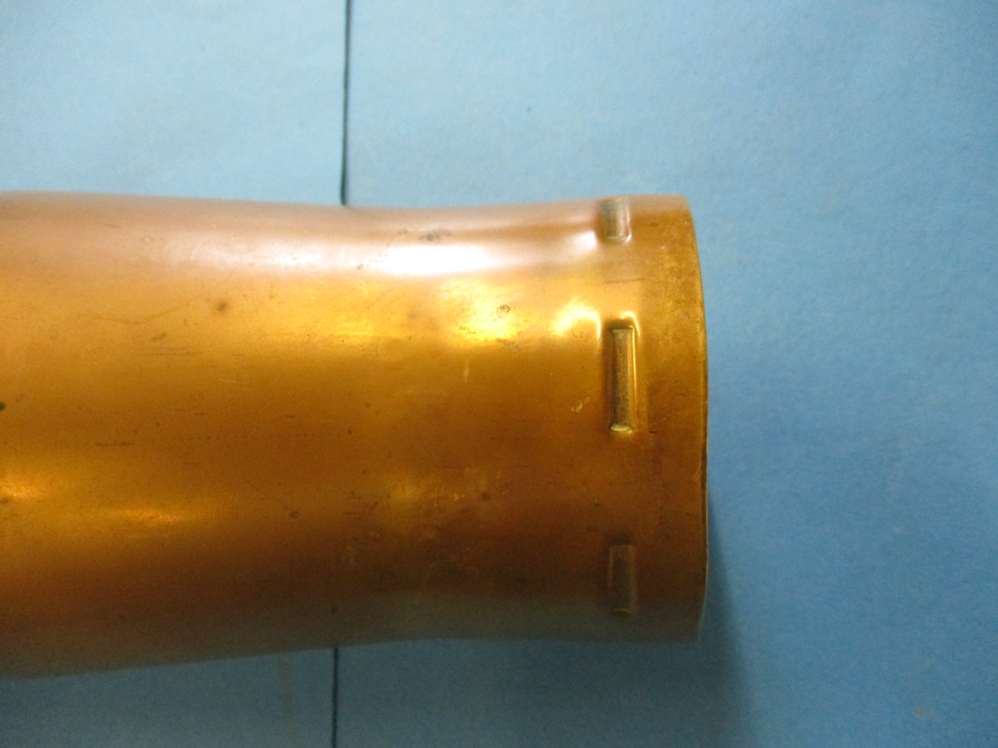 A large WWII 90mm brass shell case dated 1944 - Image 3 of 8