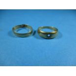 Two 18ct gold rings, approx weight 5.2g