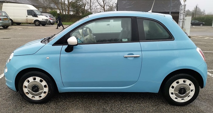 A 2015 Fiat 500 Colour Therapy motor car 42k miles - Image 3 of 3