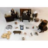 A quantity of miniature public house fittings & ac