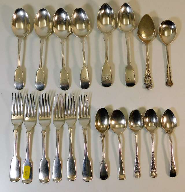 A quantity of silver spoons & forks approx. 740g