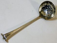 A Georgian silver sifter 24g