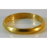 A c.1720 yellow metal posy ring with inscription "