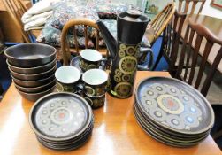 A quantity of Denby arabesque ware