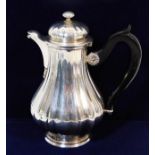 A French 0.950 silver coffee pot approx. 335g 6.5