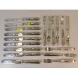 Eighteen silver plated Daniel & Arter knives & for