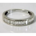 A boxed 18ct white gold Illiana ring set with appr