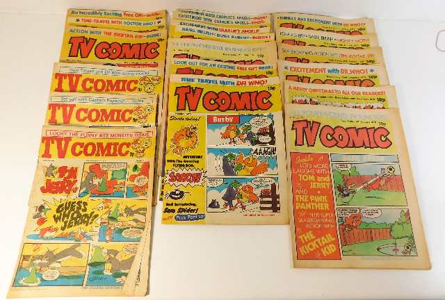 A quantity of 19 TV Comics from 1975-1979