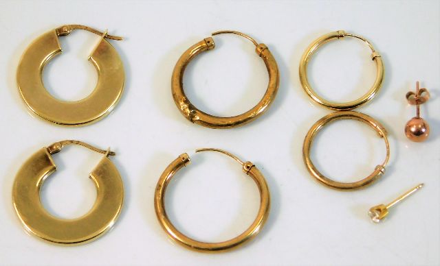 A quantity of 9ct gold items a/f 4.3g