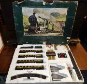 A Silver Jubilee GWR Pullman 00 gauge train set