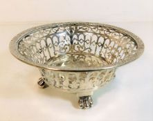 A silver fretwork basket 78.7g 4.25in wide