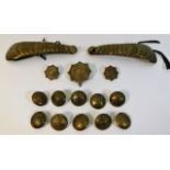 A set of Fireman tunic epaulets, brass badges & tu