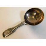 A Charles Boyton, London silver caddy spoon 14.5g