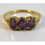 A 9ct gold ring set with amethyst size M/N 2.3g