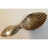 A scalloped edge Dutch silver caddy spoon 6.2g