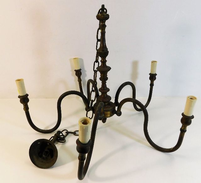 A brass hanging ceiling candelabra 17in wide