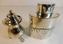 A small silver flask William Hutton & Sons Ltd. Lo