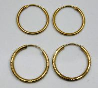 Two pairs of 9ct gold hoop earrings 1.7g, larger p