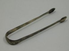 A pair of Georgian silver tongs 35g