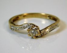 A 9ct gold ring set with diamond 1.5g size M