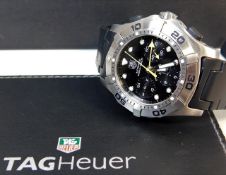 A gents automatic Tag Heuer divers watch with inte