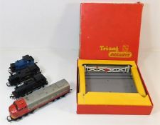 A boxed Tri-ang level crossing & four engines incl